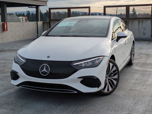 Certified 2026 Mercedes-Benz EQE 320 4MATIC Sedan image 1