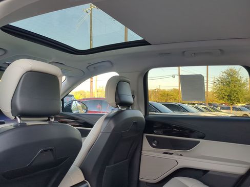 New 2026 Lincoln Nautilus Premier w/ Equipment Group 102A image 21