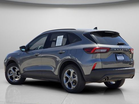 Used 2025 Ford Escape ST-Line AWD/4WD image 18
