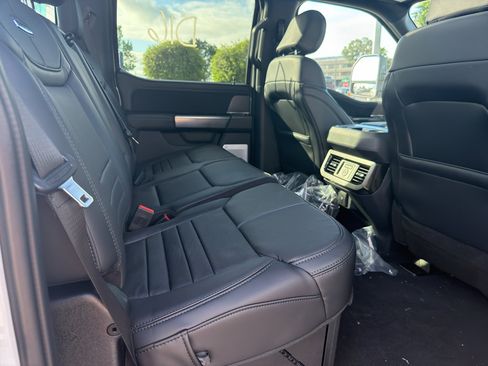 New 2026 Ford F250 Platinum AWD/4WD image 16