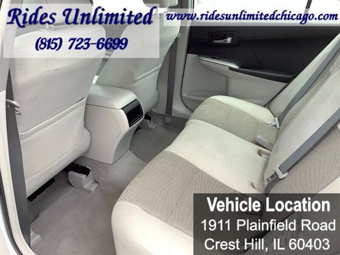 Used 2012 Toyota Camry LE FWD image 24