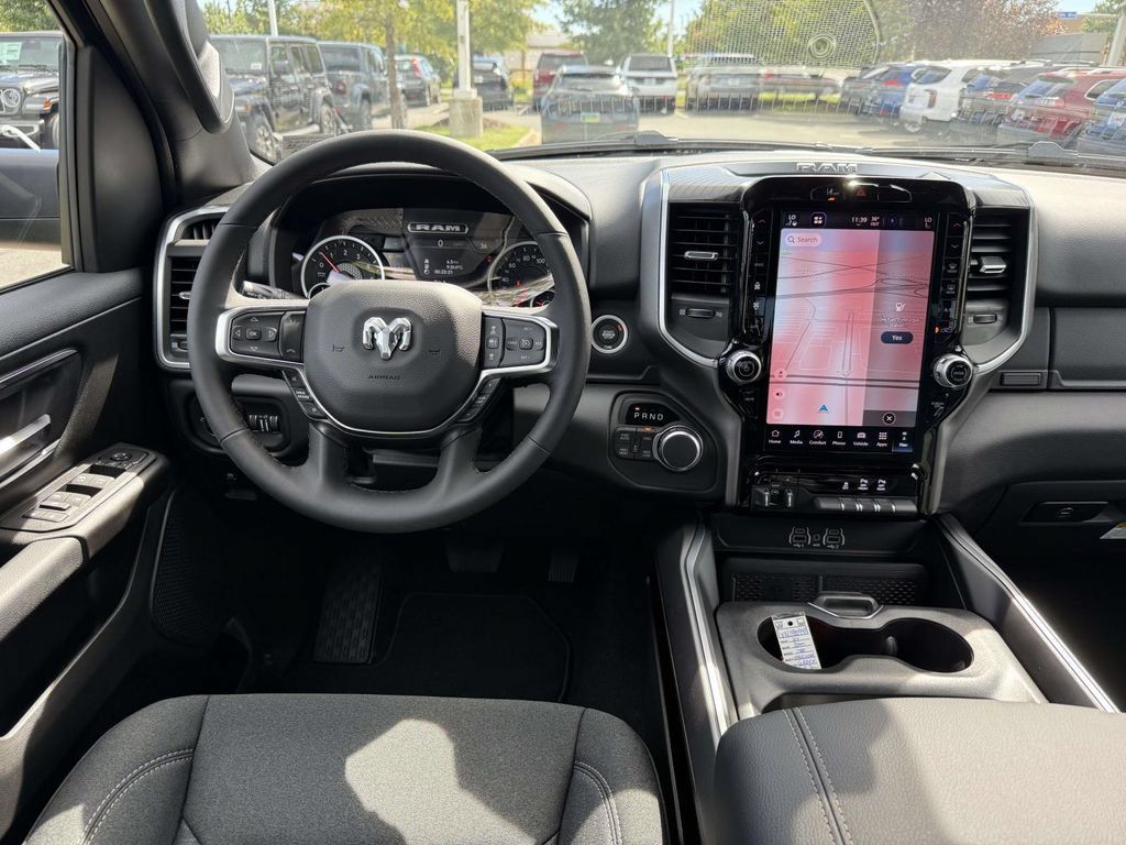 New 2027 RAM 1500 4x4 Crew Cab image 17