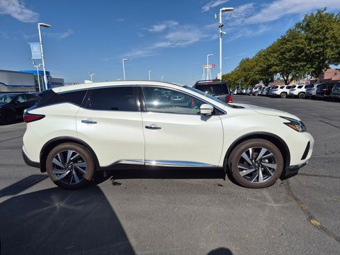 Used 2022 Nissan Murano SL w/ SL Moonroof Package AWD/4WD image 2