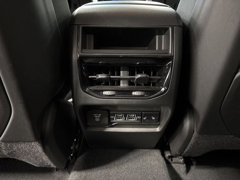 Used 2023 Jeep Grand Cherokee Limited w/ Trailer Tow Package image 29