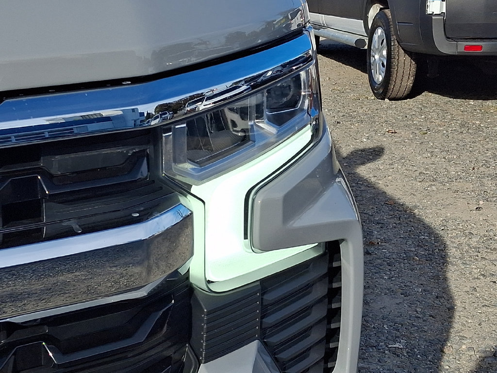 Used 2024 Chevrolet Silverado 1500 LT AWD/4WD image 36