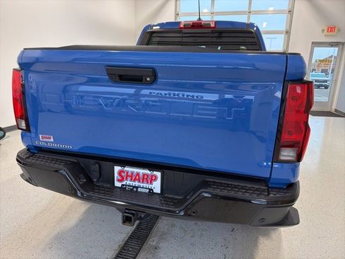 Used 2025 Chevrolet Colorado Trail Boss image 7
