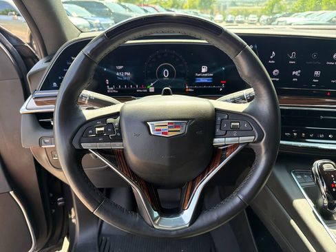 Used 2023 Cadillac Escalade ESV Premium Luxury RWD image 23