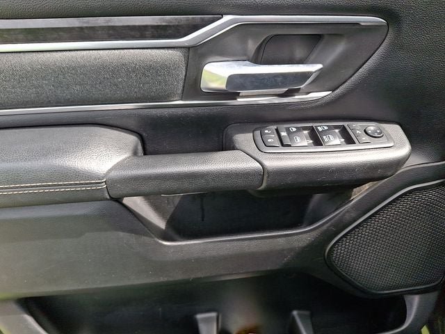 Used 2019 RAM 1500 Big Horn AWD/4WD image 12