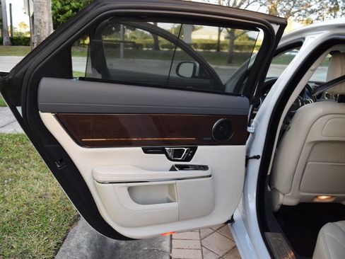 Used 2019 Jaguar XJ Collection image 75