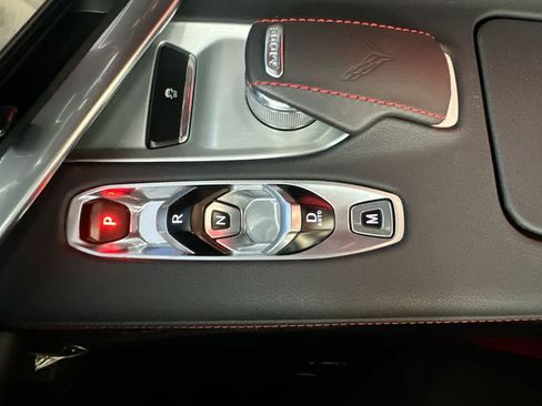 Used 2024 Chevrolet Corvette Stingray Coupe RWD image 21