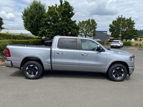 Used 2021 RAM 1500 Laramie AWD/4WD image 8