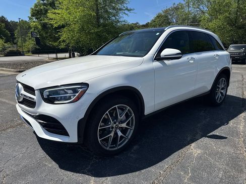 Used 2020 Mercedes-Benz GLC 300 image 9