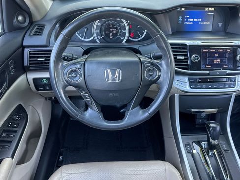 Used 2015 Honda Accord EX-L image 28