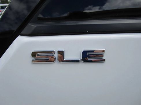 Used 2021 GMC Terrain SLE w/ Driver Convenience Package AWD/4WD image 37