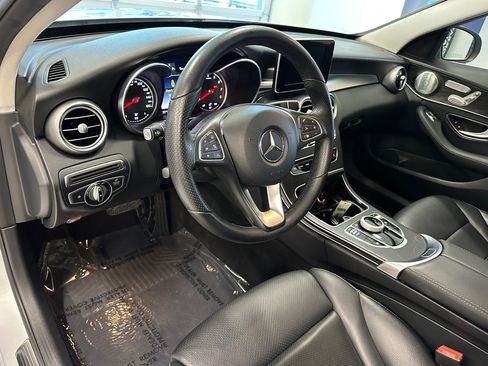Used 2017 Mercedes-Benz C 300 Luxury image 19