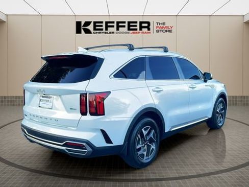 Used 2022 Kia Sorento S image 5