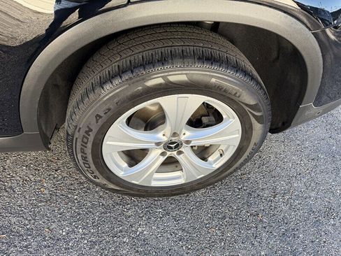 Used 2018 Mercedes-Benz GLC 350e 4MATIC image 16