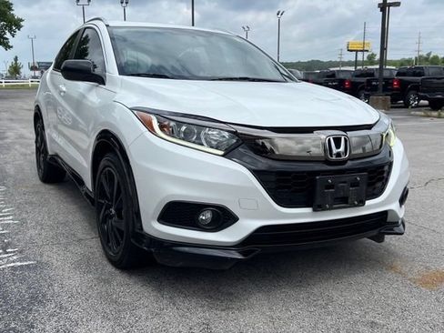 Used 2021 Honda HR-V Sport image 5