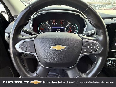 Used 2020 Chevrolet Traverse LT image 14