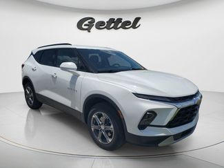 Used 2024 Chevrolet Blazer LT w/ Convenience Package FWD video 2