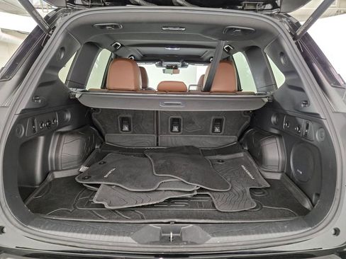 Used 2025 Subaru Forester Touring AWD/4WD image 20
