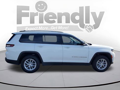 Used 2023 Jeep Grand Cherokee L Laredo image 6