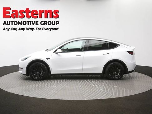 Used 2022 Tesla Model Y Long Range AWD/4WD image 53