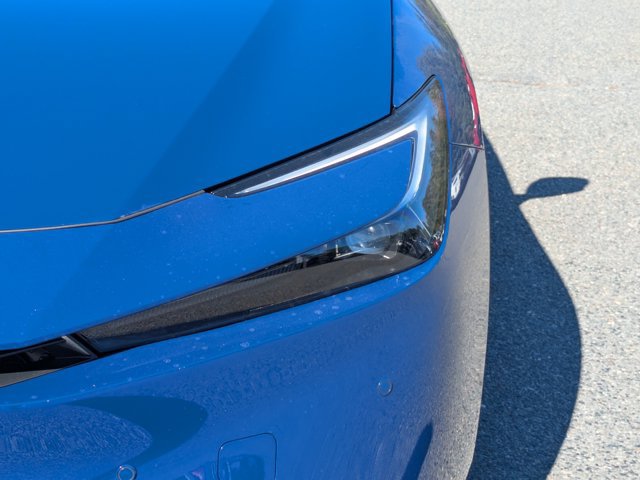 New 2027 Toyota Prius XLE AWD/4WD image 14