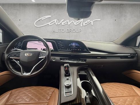 Used 2021 Cadillac Escalade ESV Sport w/ Heavy-Duty Trailer Package RWD image 20