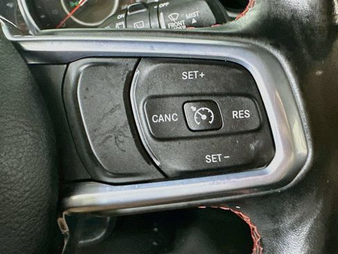 Used 2020 Jeep Wrangler Unlimited Rubicon w/ Quick Order Package 28Y Recon AWD/4WD image 23