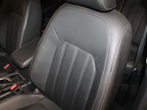 Used 2020 Volkswagen Passat 2.0T SEL FWD image 9