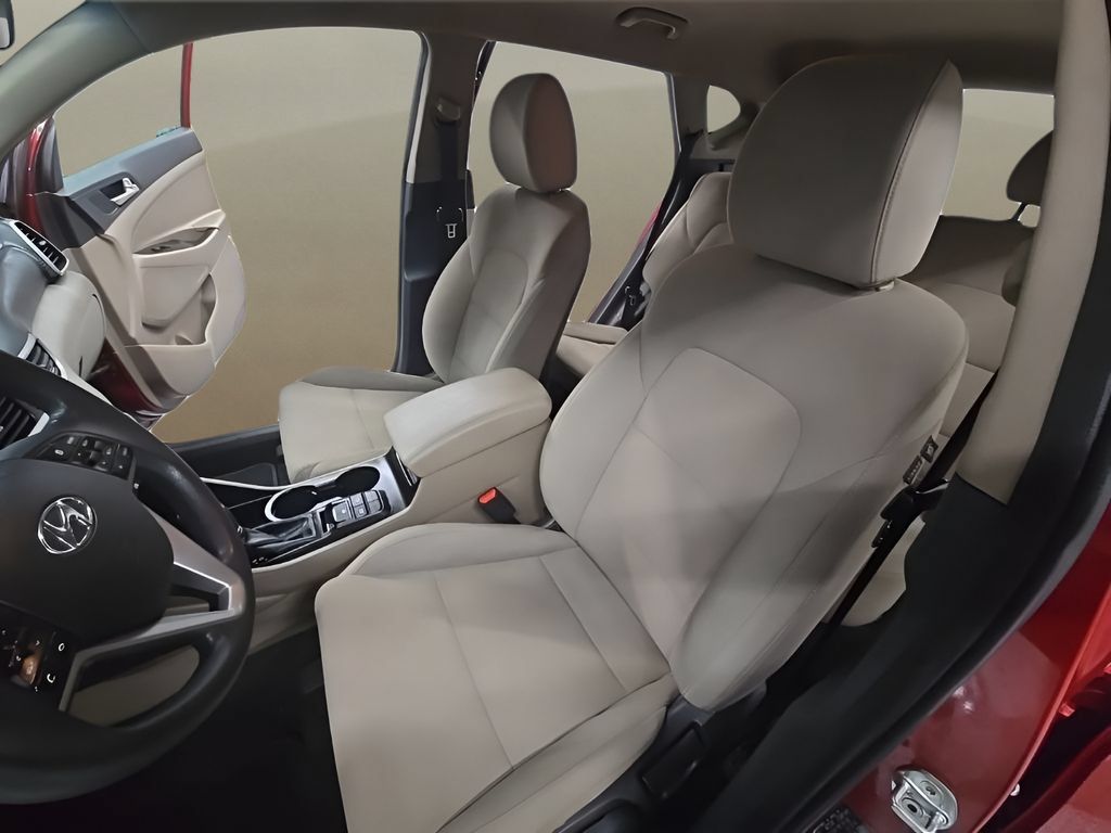 Used 2021 Hyundai Tucson SE FWD image 15