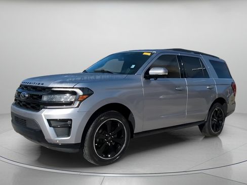 Certified 2023 Ford Expedition Limited image 8