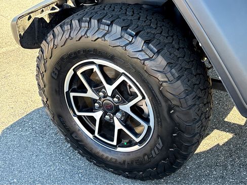 Used 2024 Jeep Wrangler Unlimited Rubicon image 22