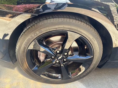 Used 2014 Chevrolet Camaro SS image 23