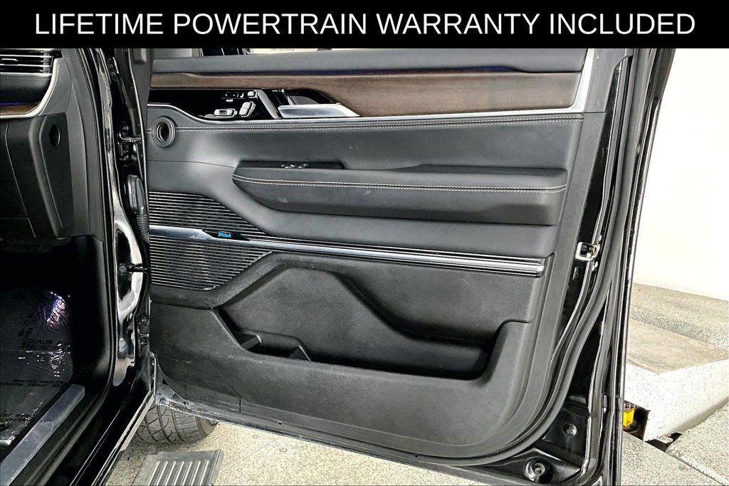 Used 2024 Jeep Grand Wagoneer L 4WD image 21