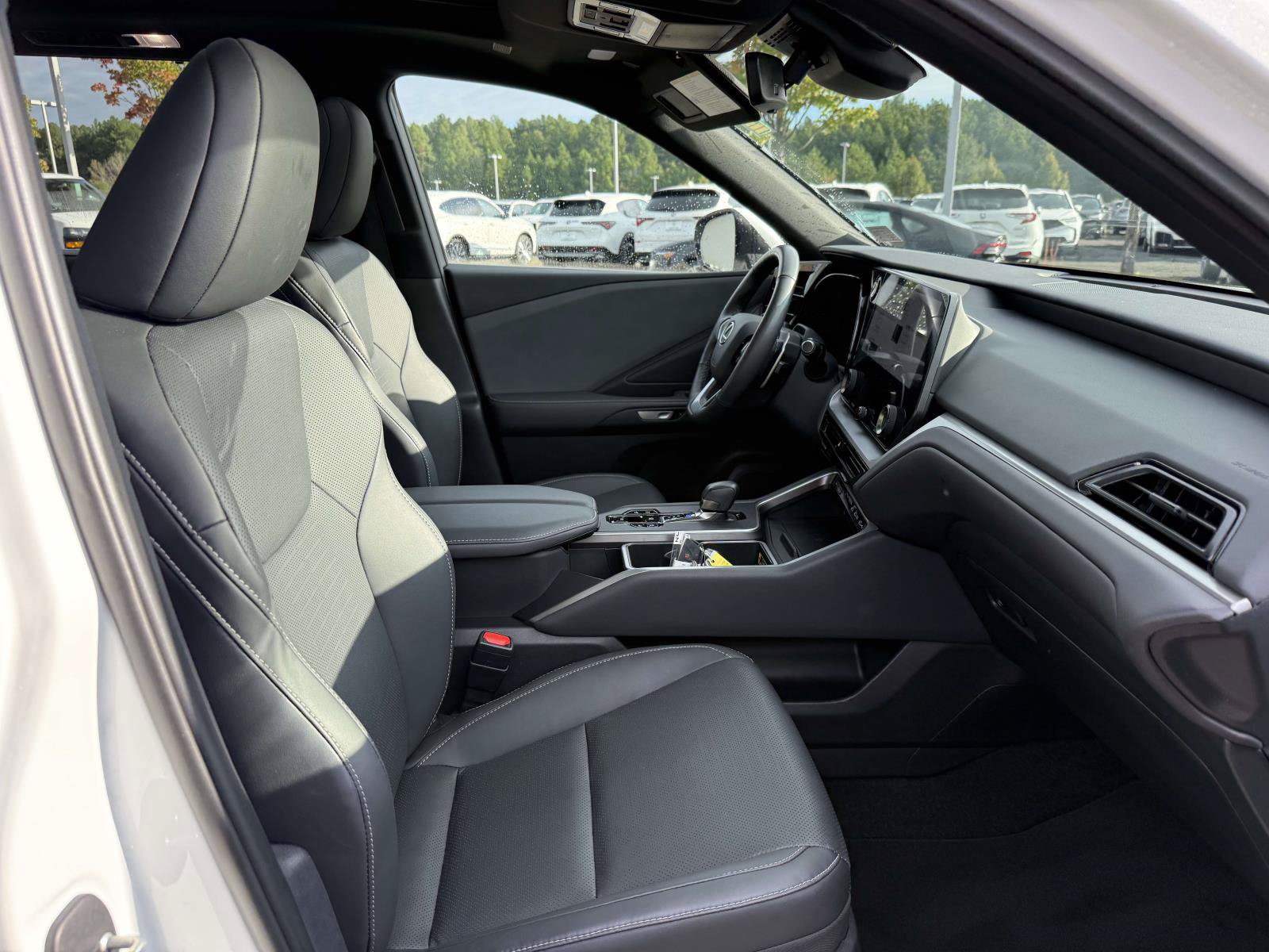 Used 2025 Lexus TX 350 AWD w/ Technology Package image 14