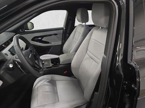 Used 2026 Land Rover Range Rover Evoque S AWD/4WD image 15