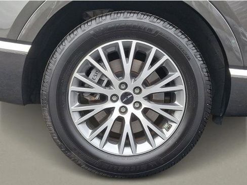 Used 2025 Genesis GV80 2.5T Standard image 8