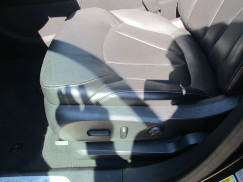 Used 2016 Buick Envision Premium AWD/4WD image 14