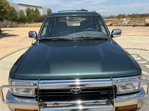Used 1992 Toyota 4Runner SR5 AWD/4WD image 4