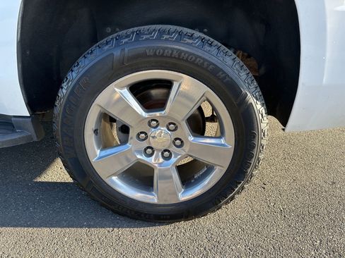 Used 2019 Chevrolet Tahoe LT AWD/4WD image 11