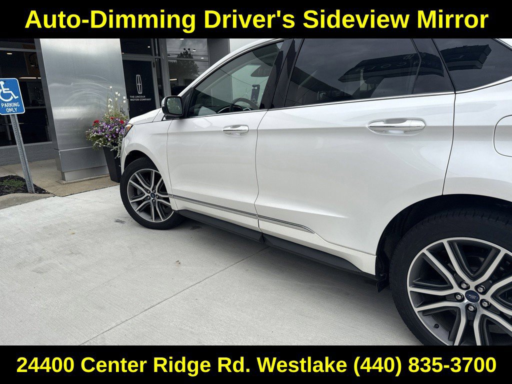 Used 2019 Ford Edge Titanium w/ Equipment Group 301A AWD/4WD image 17