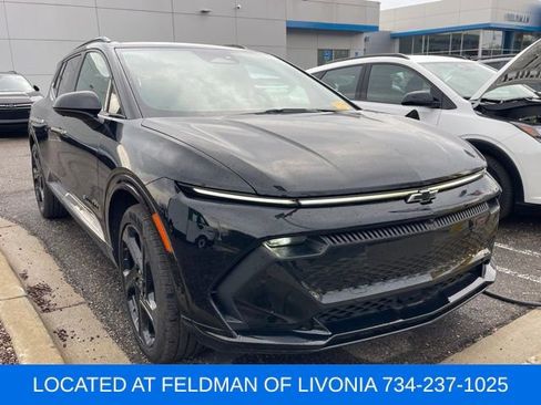 Used 2024 Chevrolet Equinox EV RS image 4