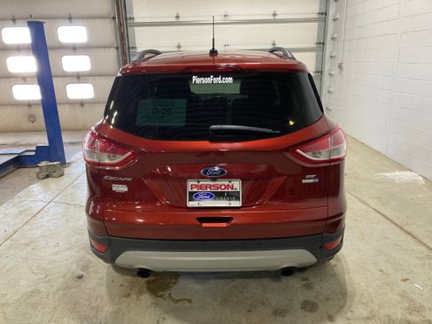 Used 2016 Ford Escape SE w/ Equipment Group 201A image 13