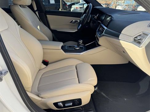 Used 2021 BMW 330i xDrive Sedan w/ Convenience Package image 13