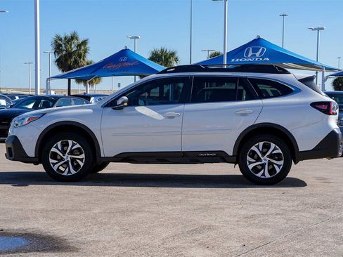 Used 2020 Subaru Outback Limited w/ Popular Package #2 image 3