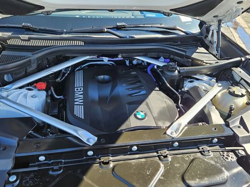 Certified 2025 BMW X5 xDrive40i w/ Parking Assistance Package image 22