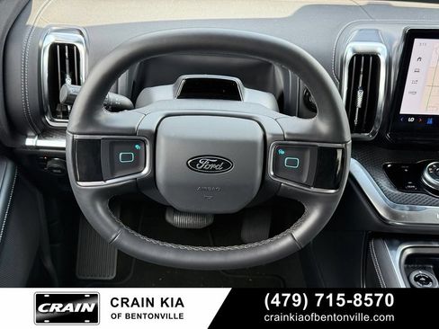 Used 2026 Ford Expedition Platinum w/ Stealth Performance Package AWD/4WD image 13