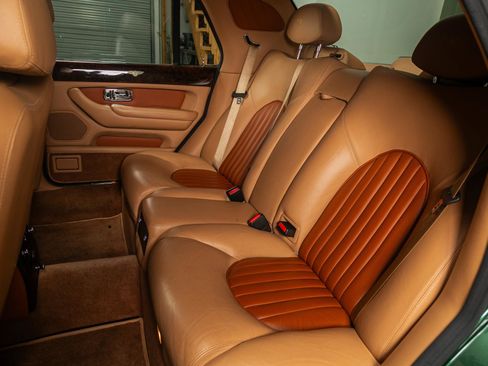 Used 2001 Bentley Arnage Red Label image 23
